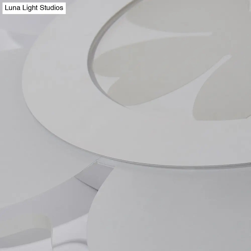 Heart - Shaped Petal Ceiling Light With Led Flush Mount For Kid’s Room