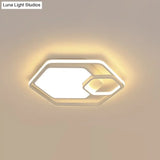 Hexagonal Ceiling Lamp - Modern Style Metallic Led 21’/27’ W Black And White/White Flush Light