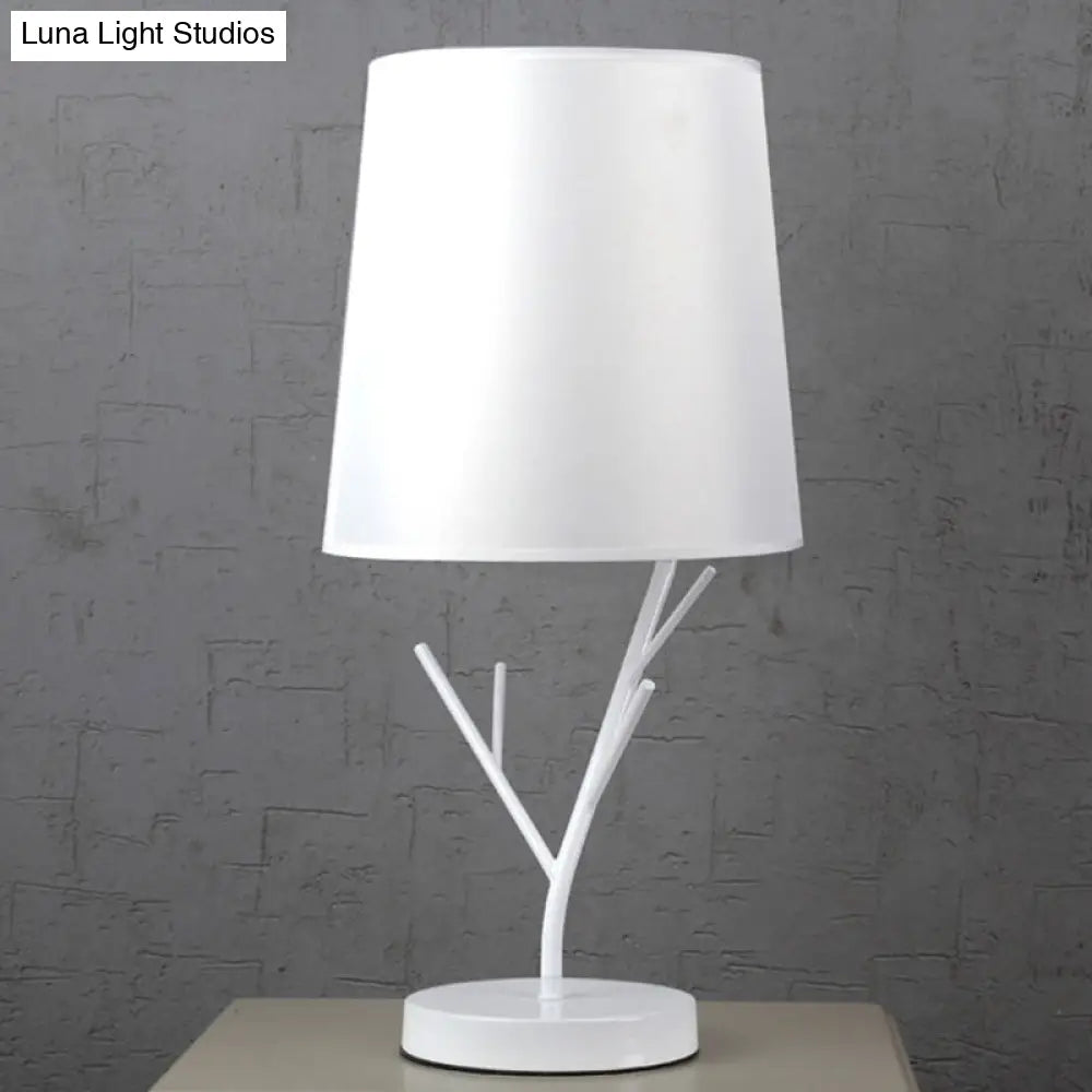 Isabella - Modernist Table Lamp