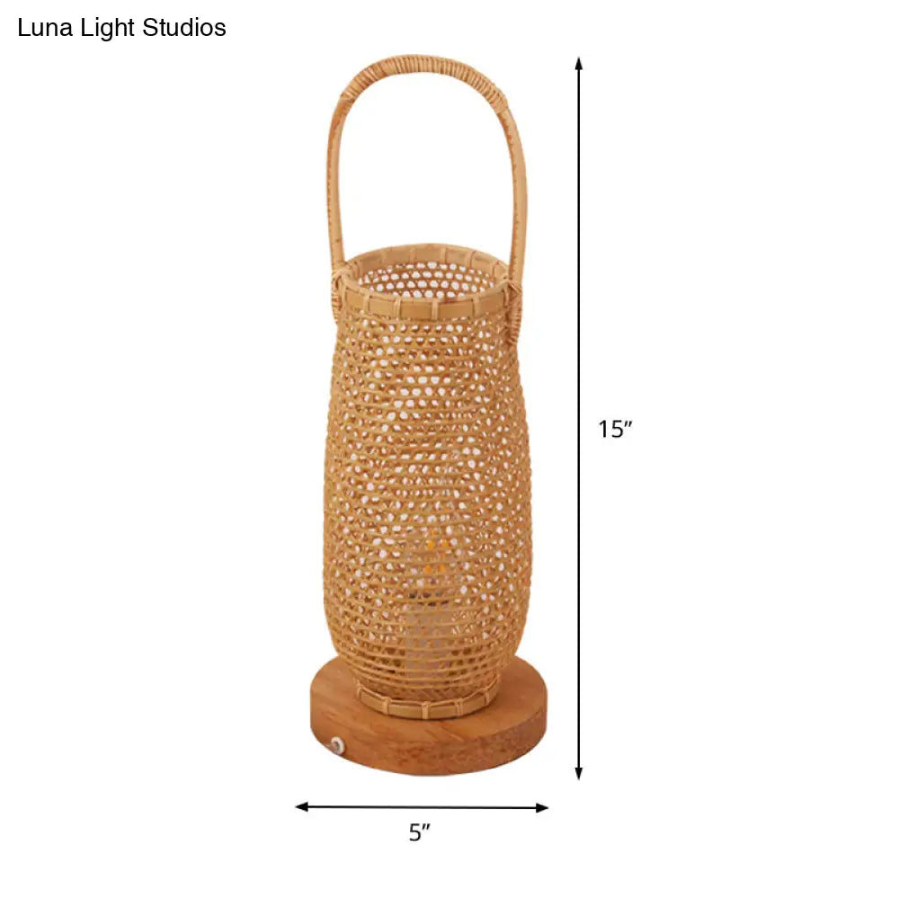 Japanese Bamboo Basket Desk Lamp With Circle Wood Base - Beige 1 Head Task Lighting