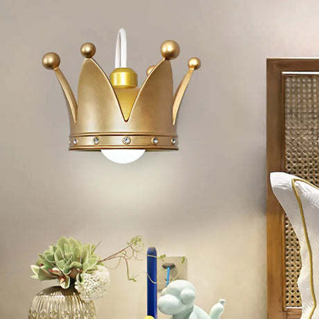 Kids Metal Wall Sconce: Crown Bedroom Light In Gold/Pink - 1-Bulb Mounted Gold