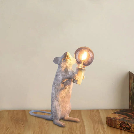 Kids Resin Mouse Night Light - Whimsical Bedside Table Lamp With 1 White Bulb / B