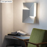 Leanne | Geometric Wall Lamp Wall Lamp