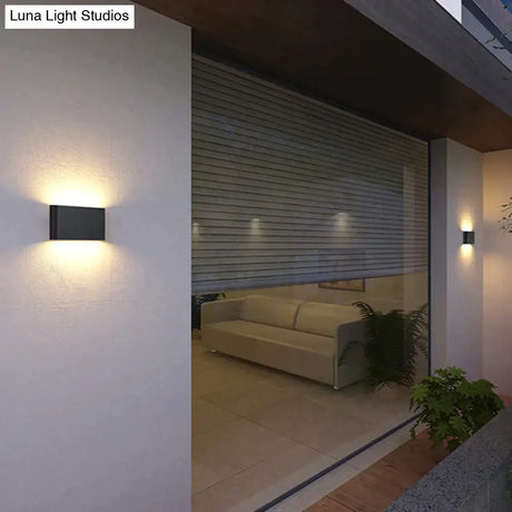 Luna | Outdoor Wall Light Outdoor Lighting