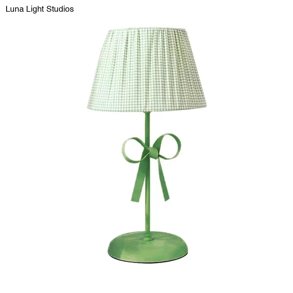 Macaron Loft Plaid Reading Light For Child Bedroom - Desk Lamp With Bow Accent