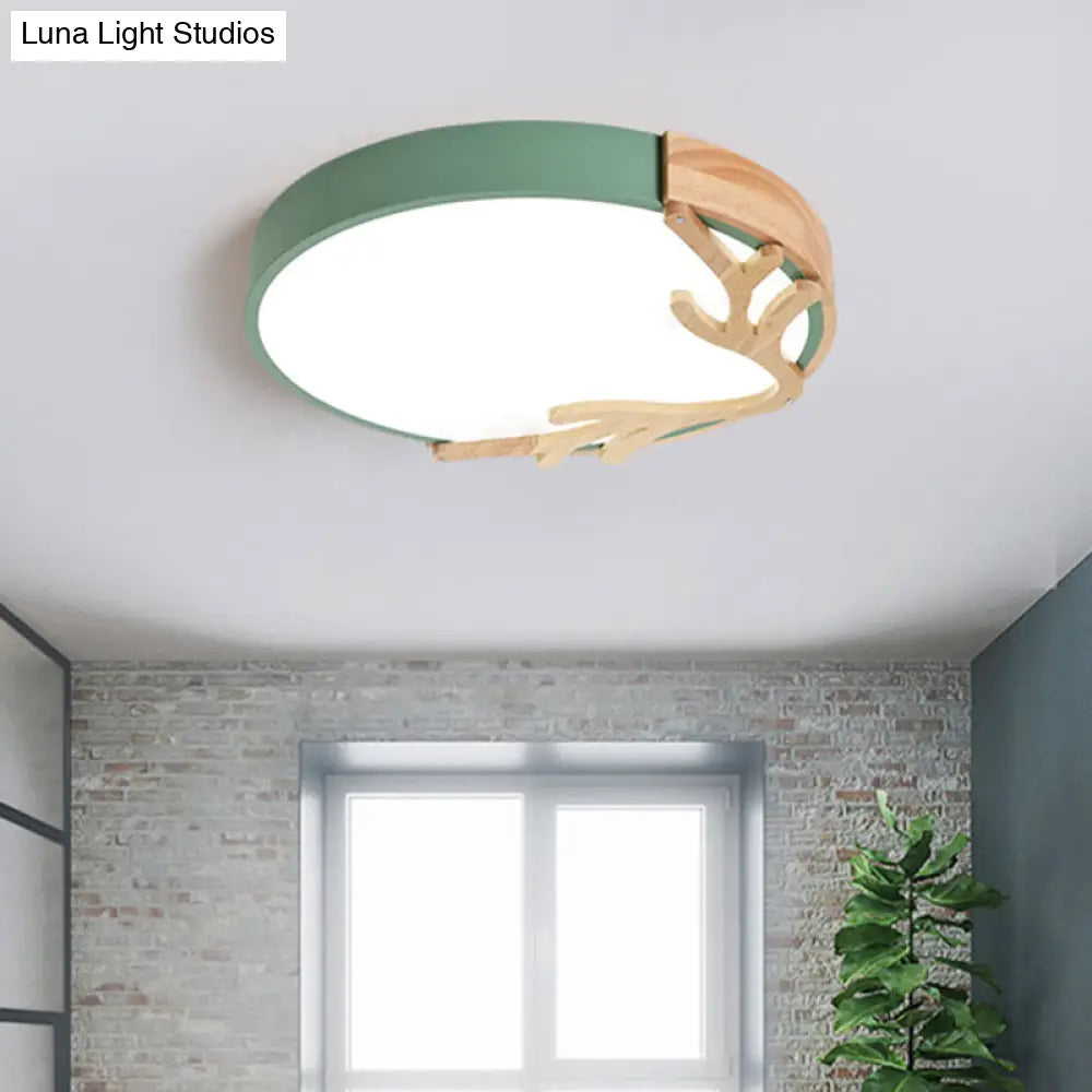 Metal Nordic Flush Mount Spotlight With Antlers - Round 1 - Light Light