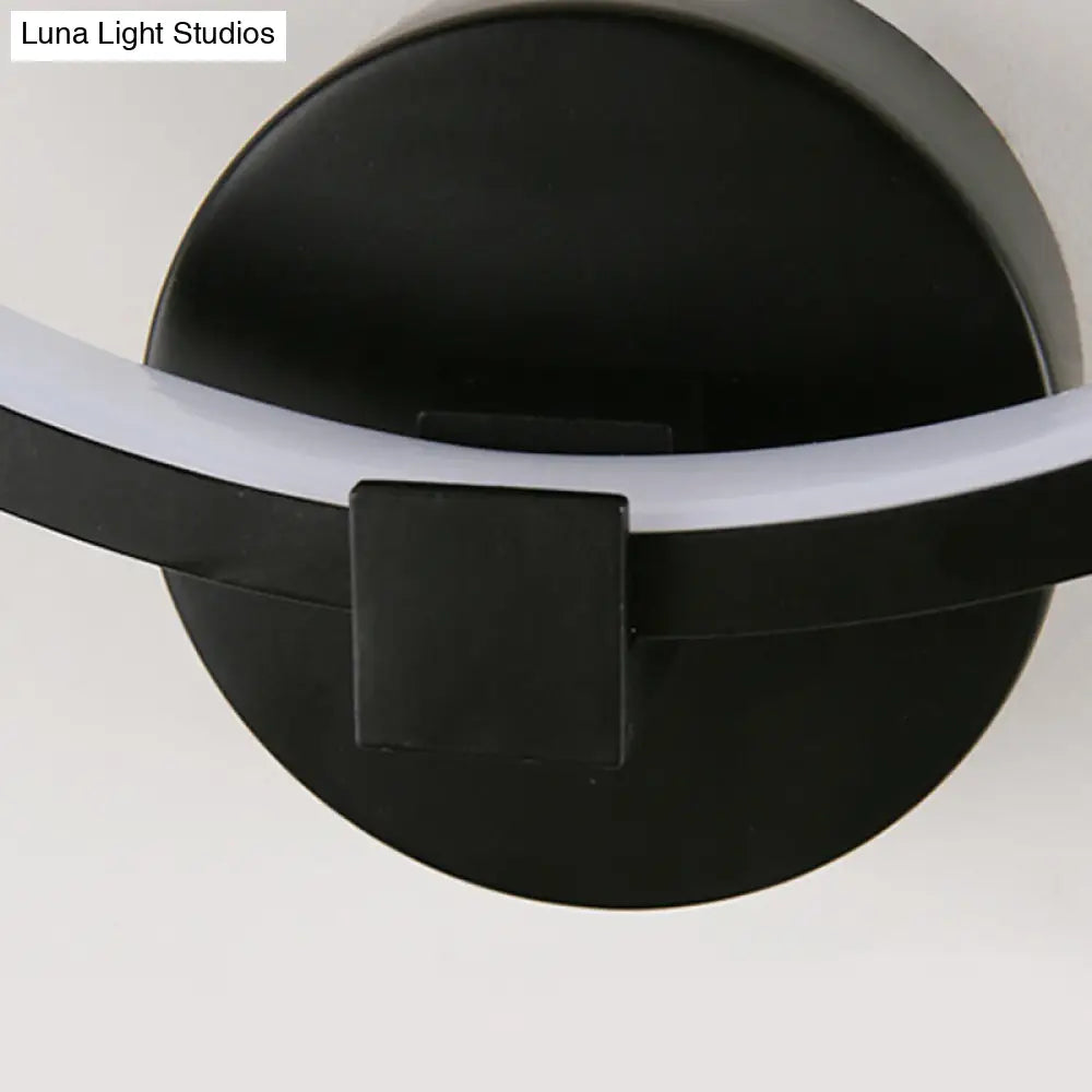Minimalist Acrylic Ring Wall Lamp With Led White/Black Mountain Shade