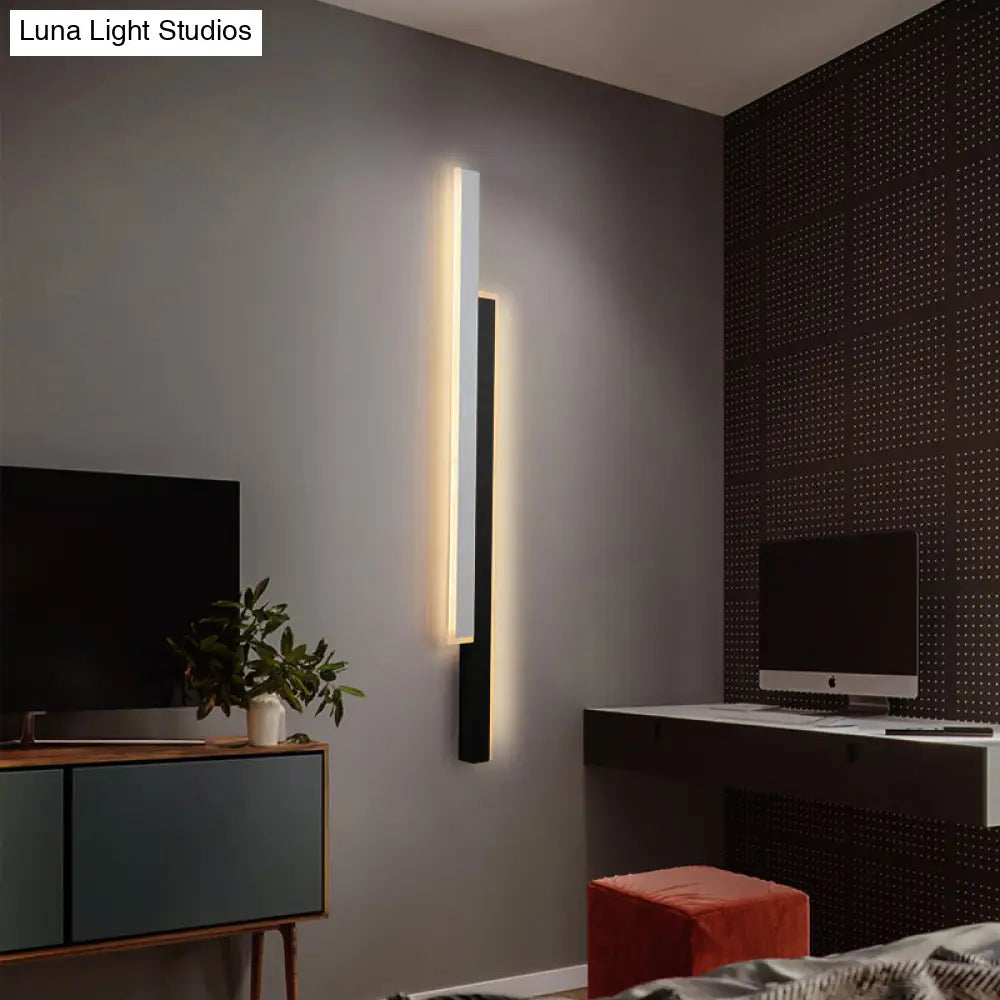 Minimalist Black And White Linear Led Wall Light - Modern Metal Flush Mount Sconce For Corridor
