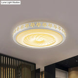 Minimalist Iron Led Ceiling Light With Flower Edge - White Circle Flush Mount For Living Room