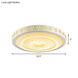 Minimalist Iron Led Ceiling Light With Flower Edge - White Circle Flush Mount For Living Room