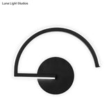 Minimalist Led Iron Wall Mount Sconce - Black Semicircle Light For Bedroom In Warm/White