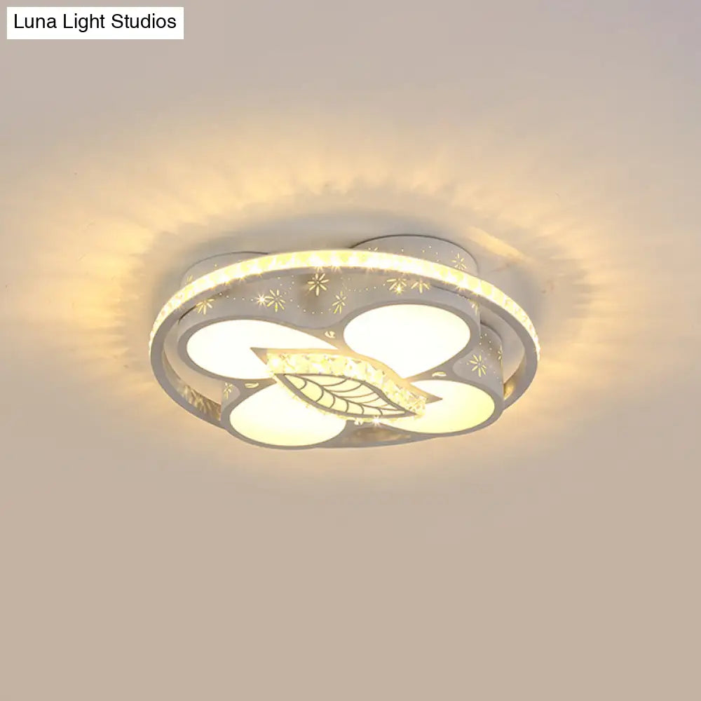 Minimalist Led Parlor Ceiling Light - White Flush Mount Lighting With Crystal Heart/Flower Shade