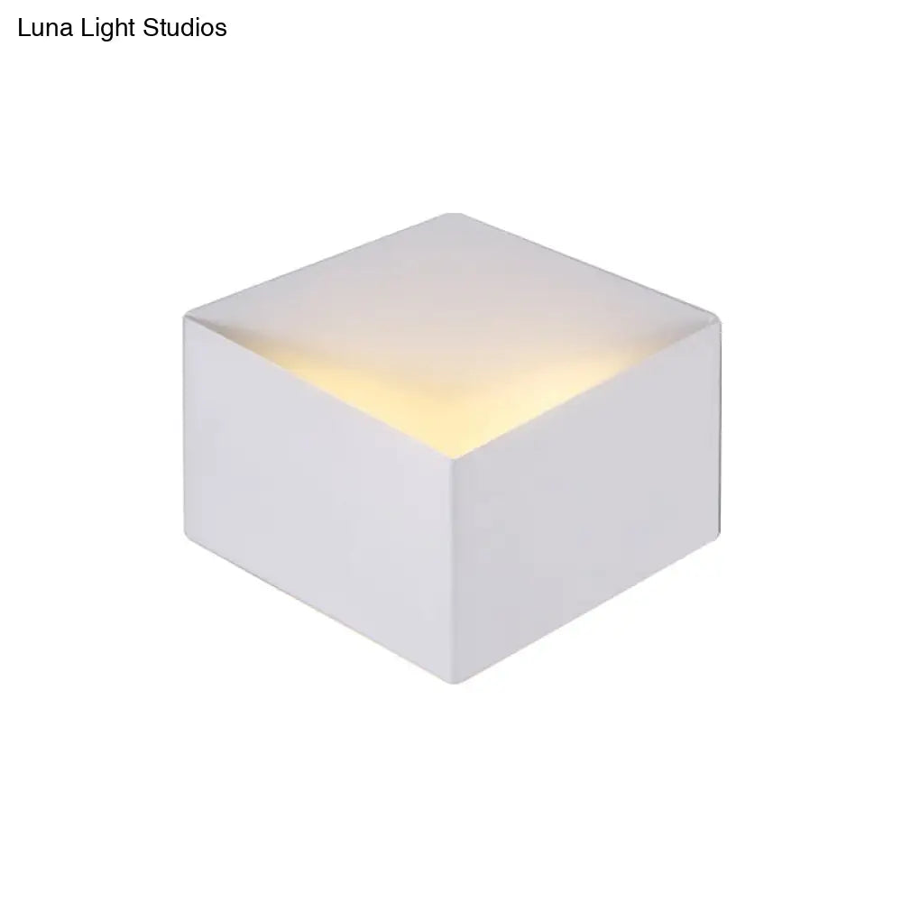 Minimalist Metallic Geometric Wall Mount Light: Cubic Shape 1/2-Light White Lamp For Corridor