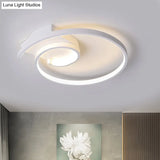 Minimalistic Curled Led Flush Light Fixture In Metal Black/White 16.5’/20.5’ Wide - Warm/White