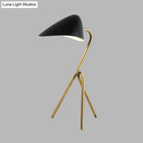 Modern Abstract Table Lamp For Bedroom - Minimalist Metallic Desk Light With Black & Brass Finish