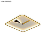 Modern Acrylic Led Bedroom Flushmount With Clock Design - Round/Square Black/Gold