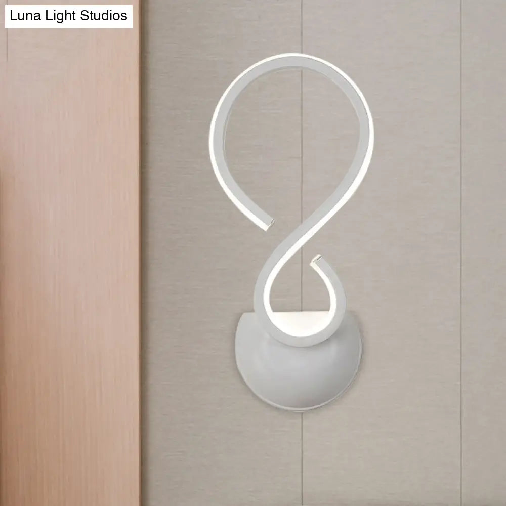 Modern Acrylic Led Wall Sconce - Twist Design White Finish Ideal For Living Room Lighting