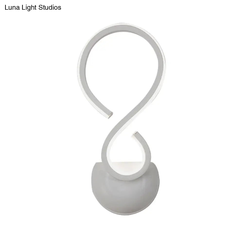 Modern Acrylic Led Wall Sconce - Twist Design White Finish Ideal For Living Room Lighting