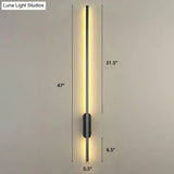 Modern Black Led Wall Sconce For Living Room - Stylish Metallic Fixture