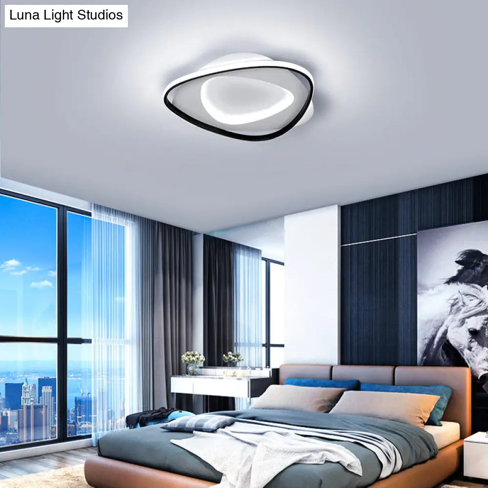 Modern Black Metal Led Triangle Flush Mount Ceiling Light For Bedroom