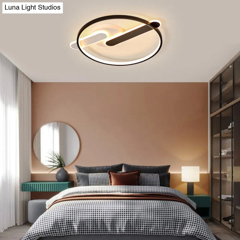 Modern Circle Led Flush Light In Black And White For Corridors - Sleek Minimalist Design