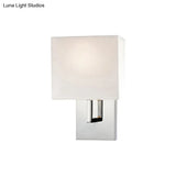 Modern Fabric Drum Wall Mount 1 Light Sconce In Black/White
