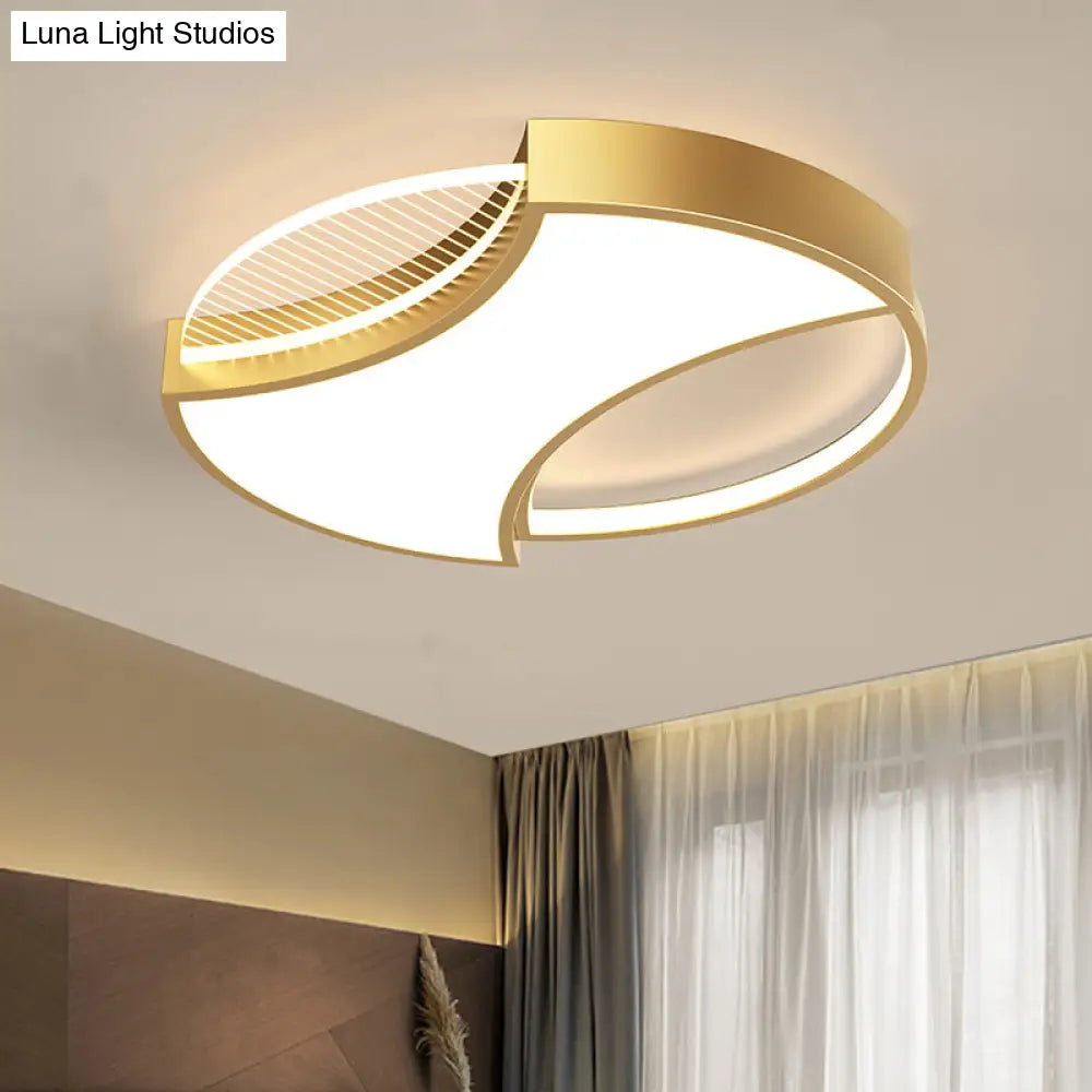 Modern Geometric Metal Led Flush Mount Ceiling Light In Black/Gold - 18’/21.5’ Width