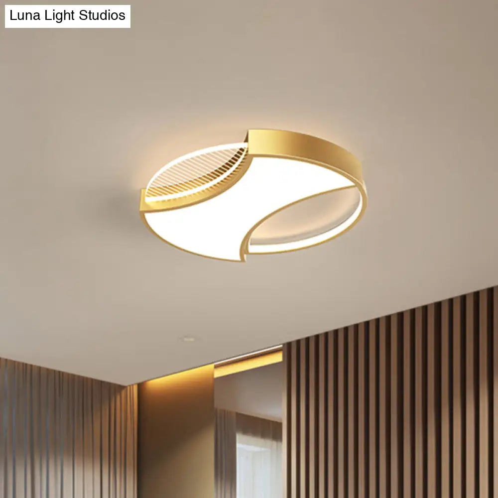 Modern Geometric Metal Led Flush Mount Ceiling Light In Black/Gold - 18’/21.5’ Width