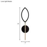 Modern Leaf-Shaped Metallic Wall Sconce - Black/Gold Finish Led Light For Living Room