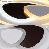 Modern Led Acrylic Flushmount Ceiling Lamp In Black/White Triangle Design With Remote Control