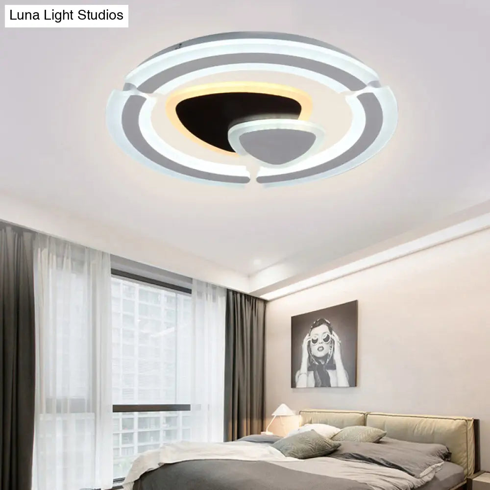 Modern Led Acrylic Flushmount Ceiling Lamp In Black/White Triangle Design With Remote Control