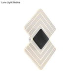 Modern Led Acrylic Wall Lamp: Textured Silver/Black Rhombus Sconce Light With Remote Control