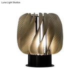 Modern Led Amber Desk Lamp With Spiral Panel Design - Perfect For Living Room And Bedroom