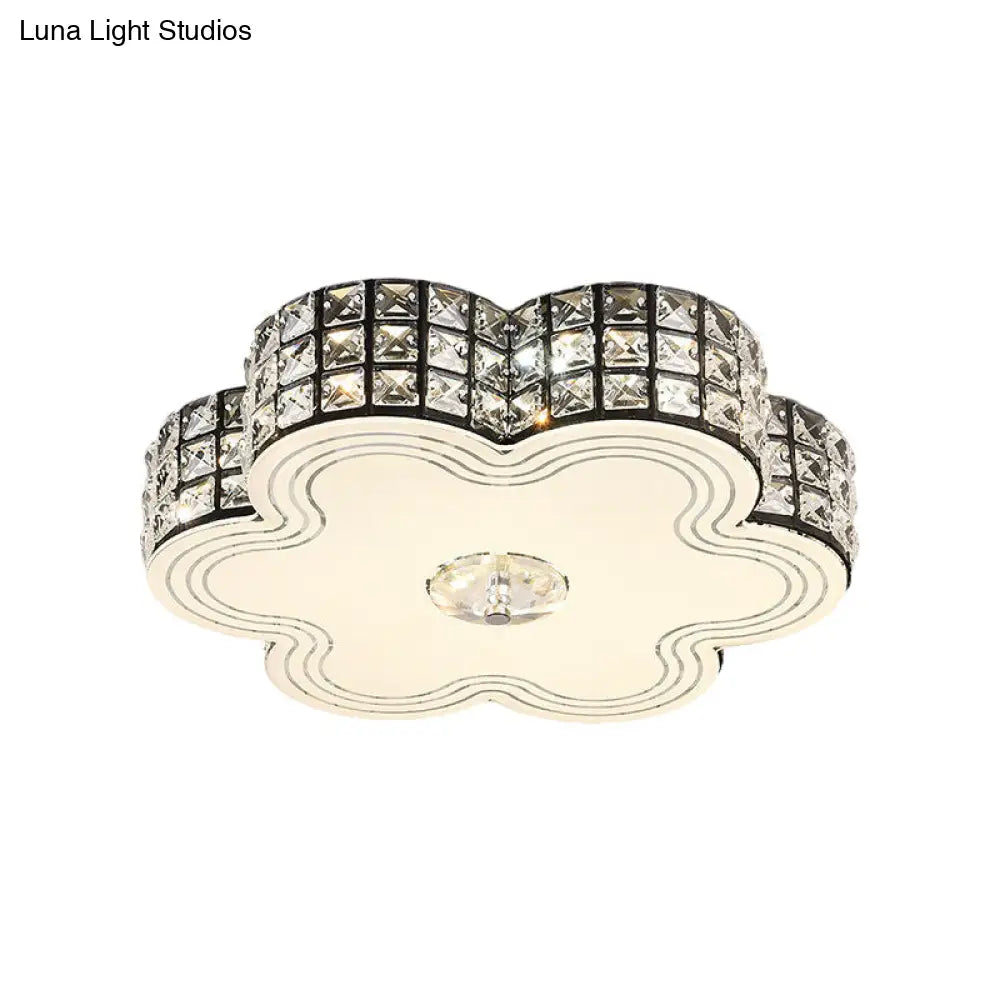 Modern Led Flush Mount Light With Square - Cut Crystals And Floral Design 15.5’/19.5’ Width
