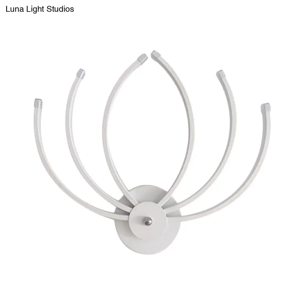 Modern Lotus Wall Sconce Led Bedside Light In White With Linear Design Warm/White Glow