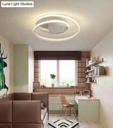 Modern Metal Led Circle Flush Mount Ceiling Light For Bedroom

Or

Sleek Bedroom - Design