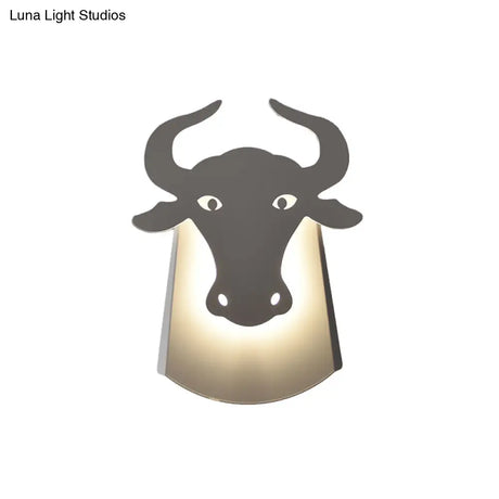 Modern Metal Ox Wall Lamp With Integrated Led For Chic Indoor Lighting