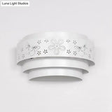 Modern Metal Wall Sconce With Etched Pattern - White Light For Living Room