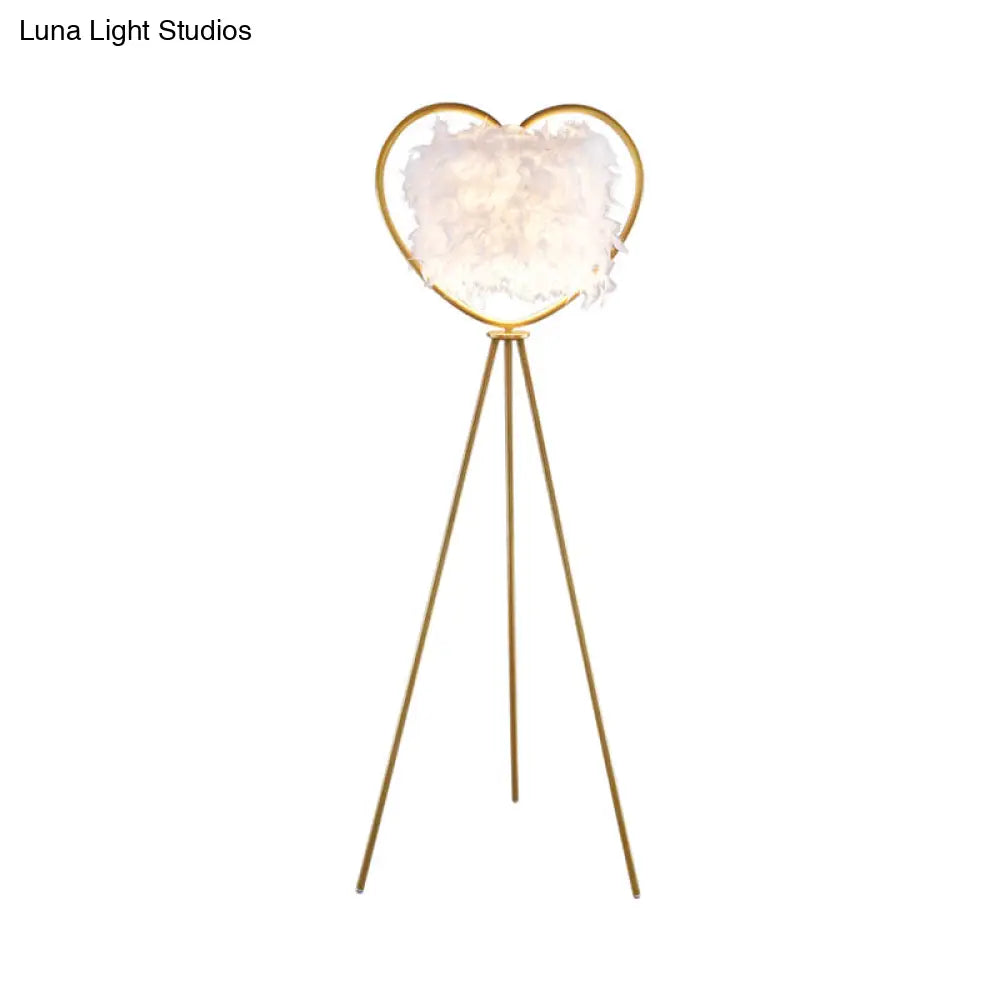 Modern Metallic 1-Head Black/Gold Finish Floor Lamp With Feather Shade & Loving Heart Frame