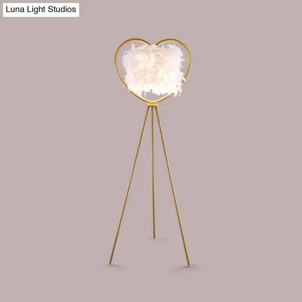 Modern Metallic 1-Head Black/Gold Finish Floor Lamp With Feather Shade & Loving Heart Frame
