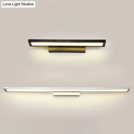 Modern Minimalist Vanity Wall Light In Aluminum With Rectangular Shape
