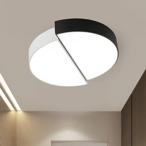 Modern Nordic 2 - Semicircular Ceiling Light - Integrated Led Flush Mount In Black & White Acrylic