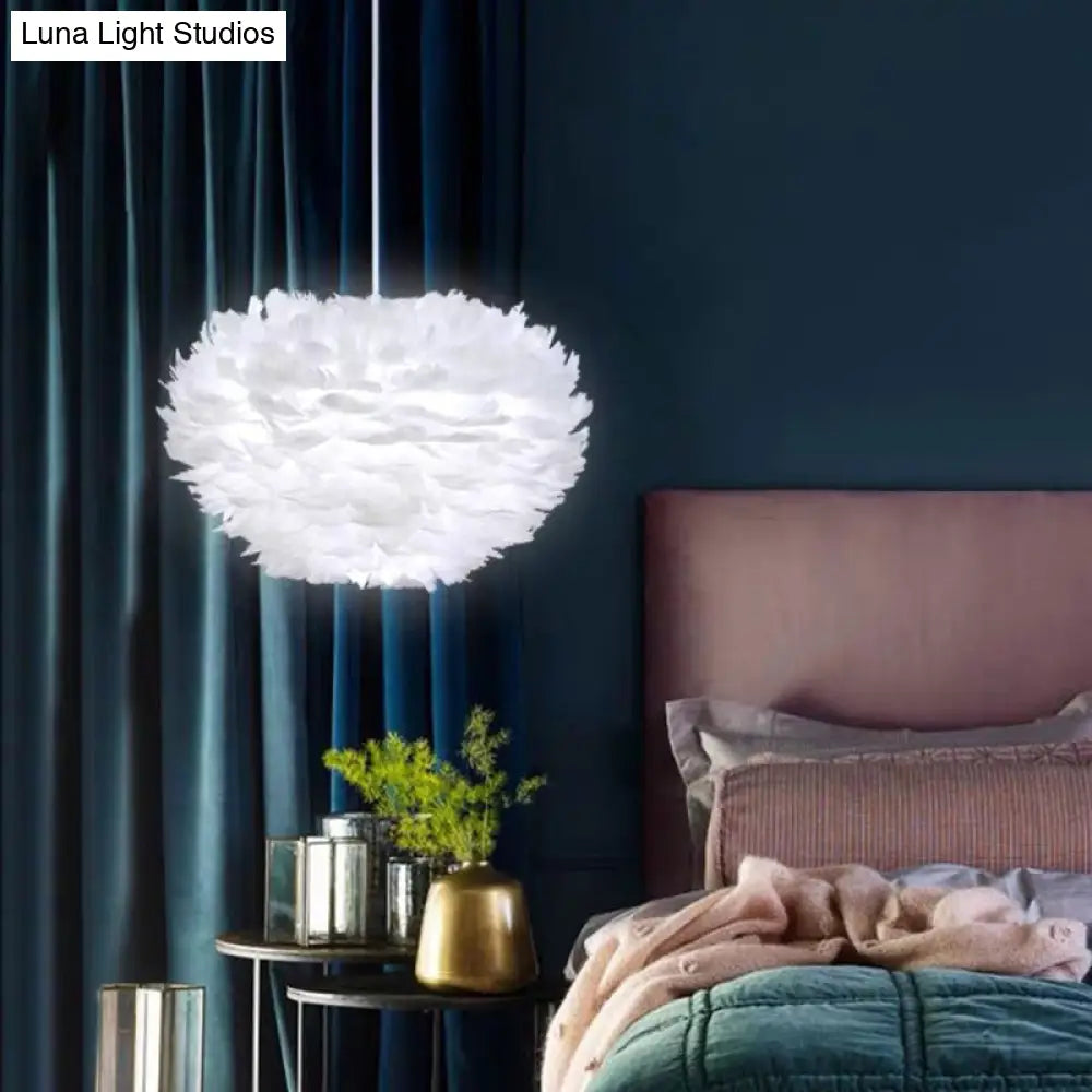 Modern Nordic White Feather Globe Pendant Light For Bedroom Ceiling
