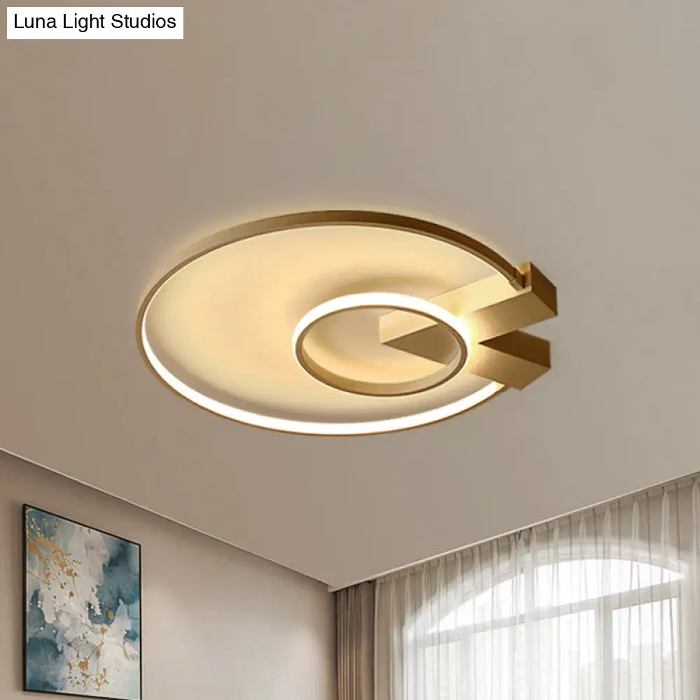 Modern Single Light White/Gold Flushmount Ceiling Fixture With Acrylic Panels