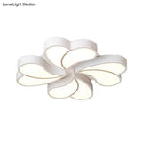 Modern Style White Floral Led Flushmount Ceiling Lamp For Bedroom Lighting