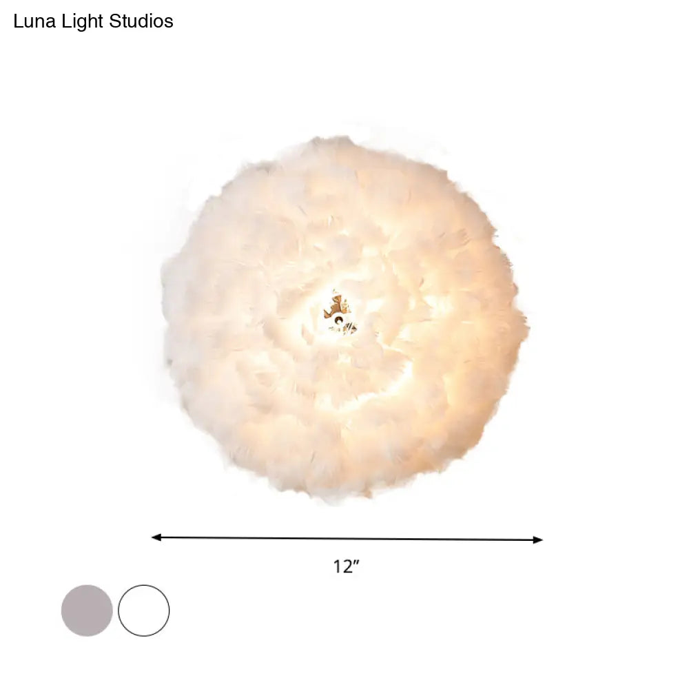 Modern Stylish Feather Wall Light - Blooming Grey/White Sconce Lighting For Sitting Room