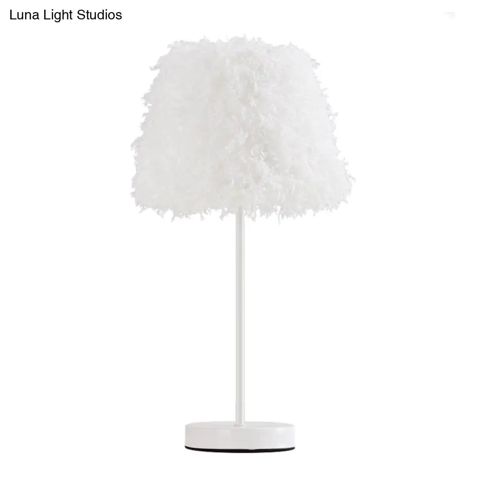 Modernist Pink/White Feather Nightstand Lamp With Gold Base - 1-Head Reading Light