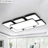 Modernist Style Flush Mount Lamp: Acrylic Shade Ceiling Light Black/White 20.5’/24.5’ 5/7 Lights