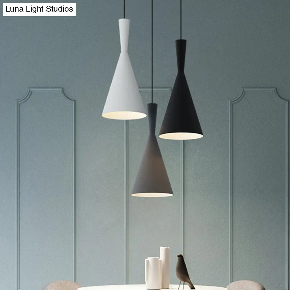 Nordic Aluminum Cluster Pendant Light With 3 Heads In Black-Grey-White Colors