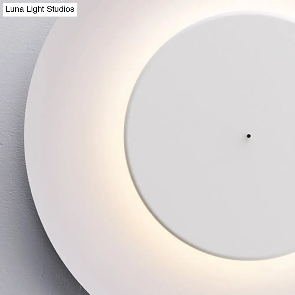 Nordic Led Acrylic Flush Mount Ceiling Light - Stylish Close-To-Ceiling Lighting Fixture